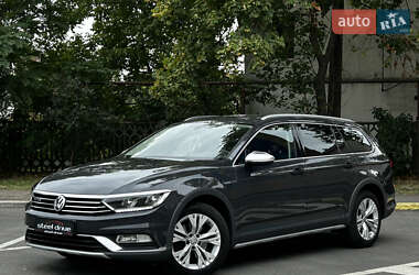 Универсал Volkswagen Passat Alltrack 2019 в Николаеве
