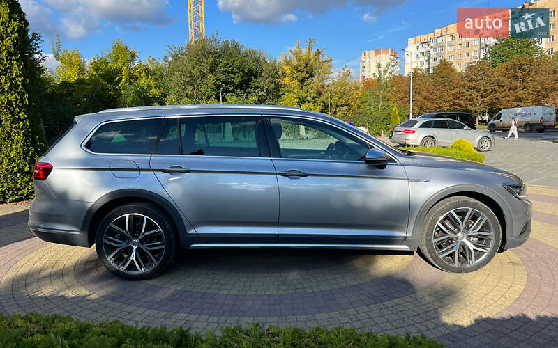 Універсал Volkswagen Passat Alltrack 2019 в Львові