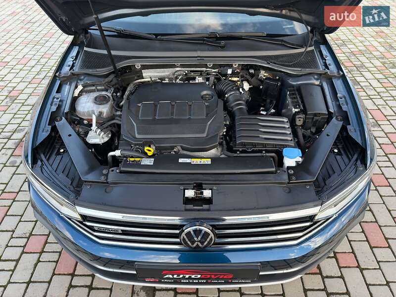 Универсал Volkswagen Passat Alltrack 2020 в Луцке