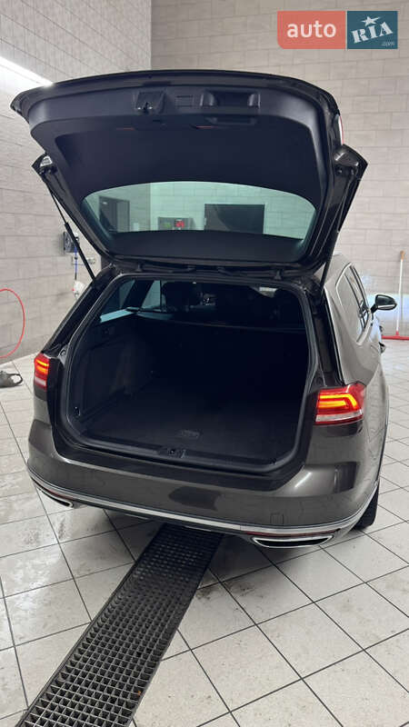 Универсал Volkswagen Passat Alltrack 2017 в Львове фото 4 Универсал Volkswagen Passat Alltrack 2017 в Львове
