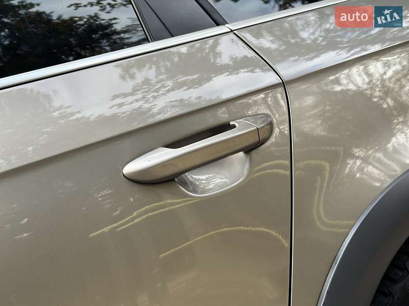 Универсал Volkswagen Passat Alltrack 2014 в Дрогобыче