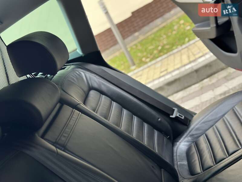 Универсал Volkswagen Passat Alltrack 2014 в Дрогобыче