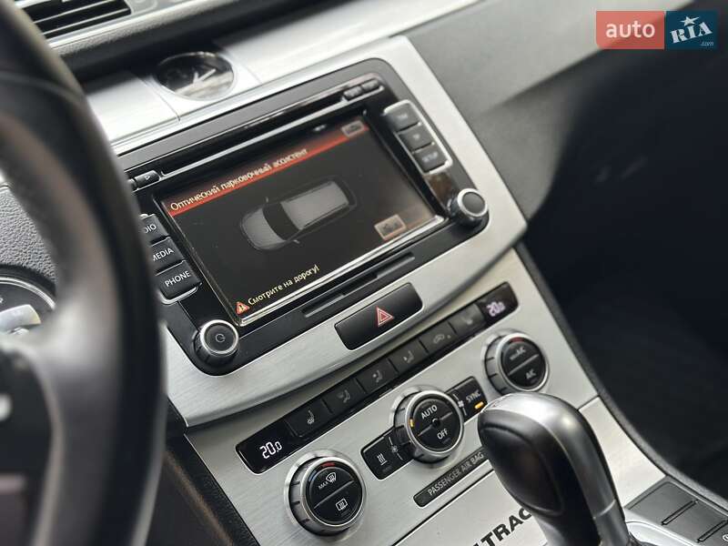 Универсал Volkswagen Passat Alltrack 2014 в Дрогобыче
