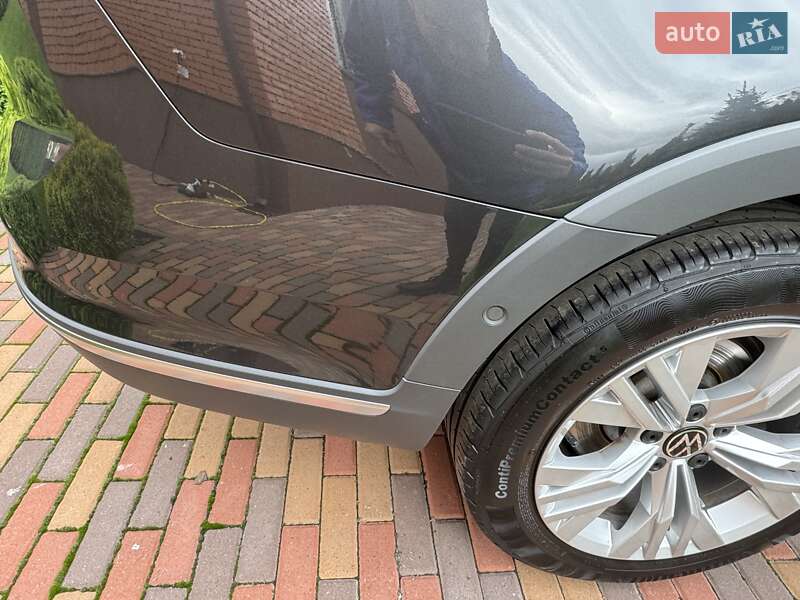Универсал Volkswagen Passat Alltrack 2023 в Киеве фото 16 Универсал Volkswagen Passat Alltrack 2023 в Киеве