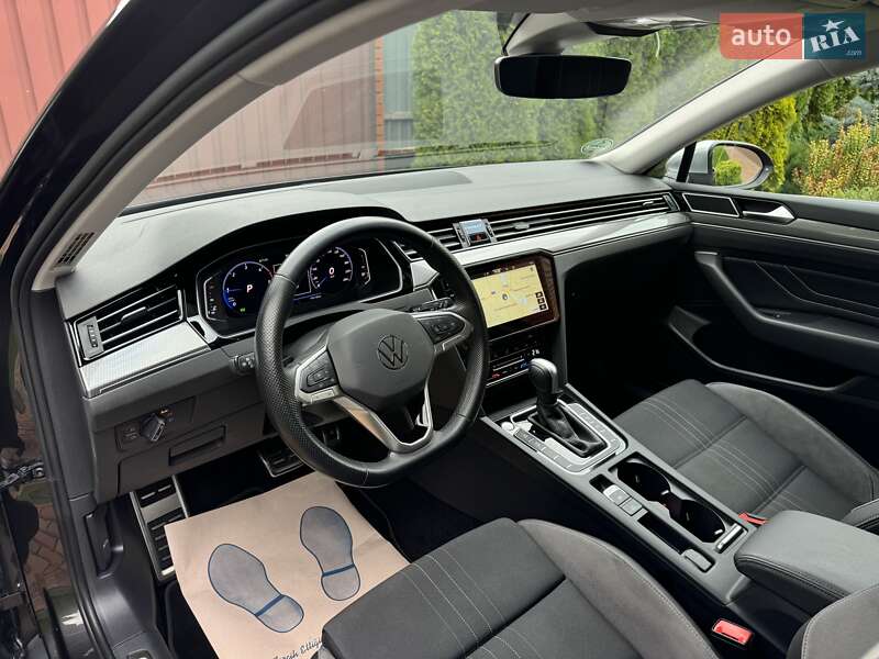Универсал Volkswagen Passat Alltrack 2023 в Киеве фото 20 Универсал Volkswagen Passat Alltrack 2023 в Киеве