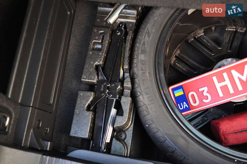 Универсал Volkswagen Passat Alltrack 2022 в Киеве