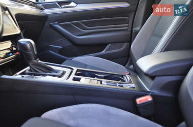 Универсал Volkswagen Passat Alltrack 2022 в 