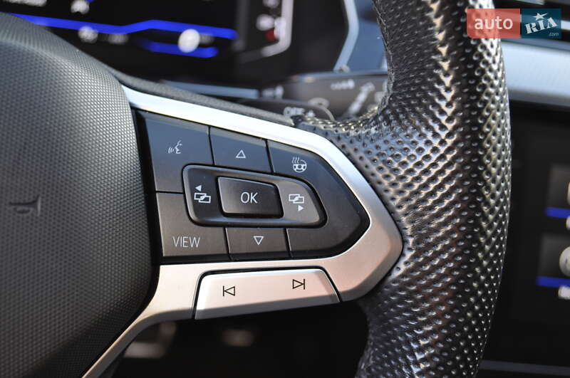 Универсал Volkswagen Passat Alltrack 2022 в Киеве