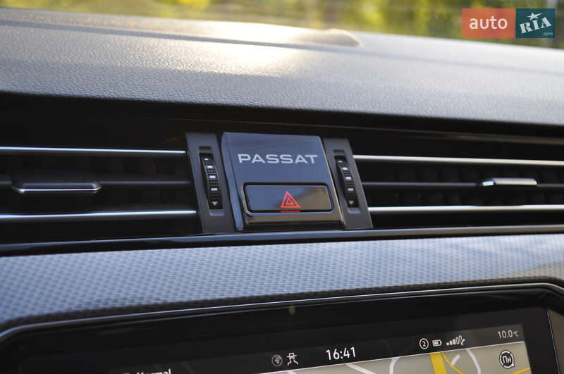 Универсал Volkswagen Passat Alltrack 2022 в Киеве