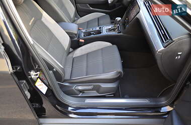 Универсал Volkswagen Passat Alltrack 2022 в 