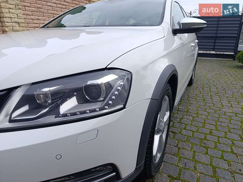 Універсал Volkswagen Passat Alltrack 2014 в Житомирі