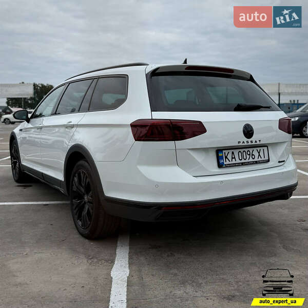 Универсал Volkswagen Passat Alltrack 2021 в Киеве фото 5 Универсал Volkswagen Passat Alltrack 2021 в Киеве