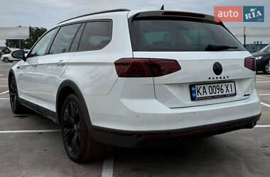 Универсал Volkswagen Passat Alltrack 2021 в 