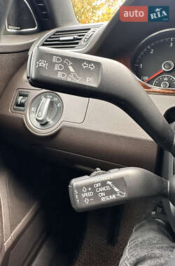 Универсал Volkswagen Passat Alltrack 2012 в 