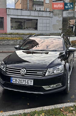 Универсал Volkswagen Passat Alltrack 2012 в 