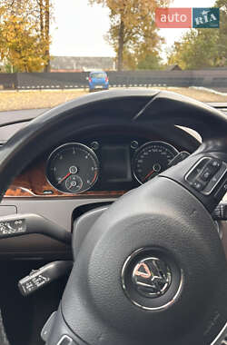 Универсал Volkswagen Passat Alltrack 2012 в 