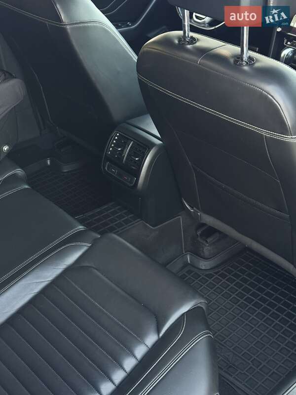 Універсал Volkswagen Passat Alltrack 2019 в Києві