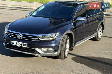 Універсал Volkswagen Passat Alltrack 2016 в Дніпрі