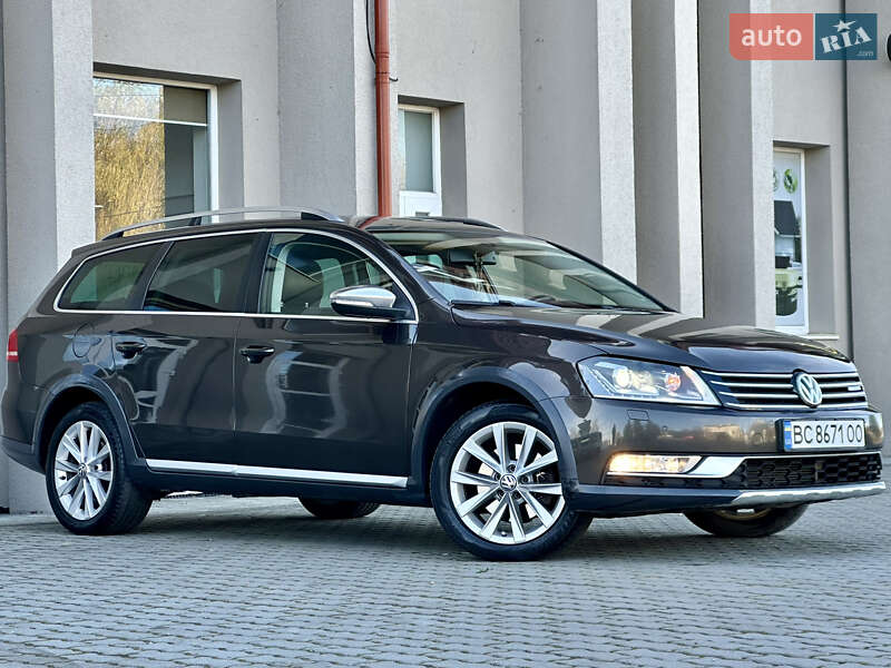 Универсал Volkswagen Passat Alltrack 2013 в Дрогобыче