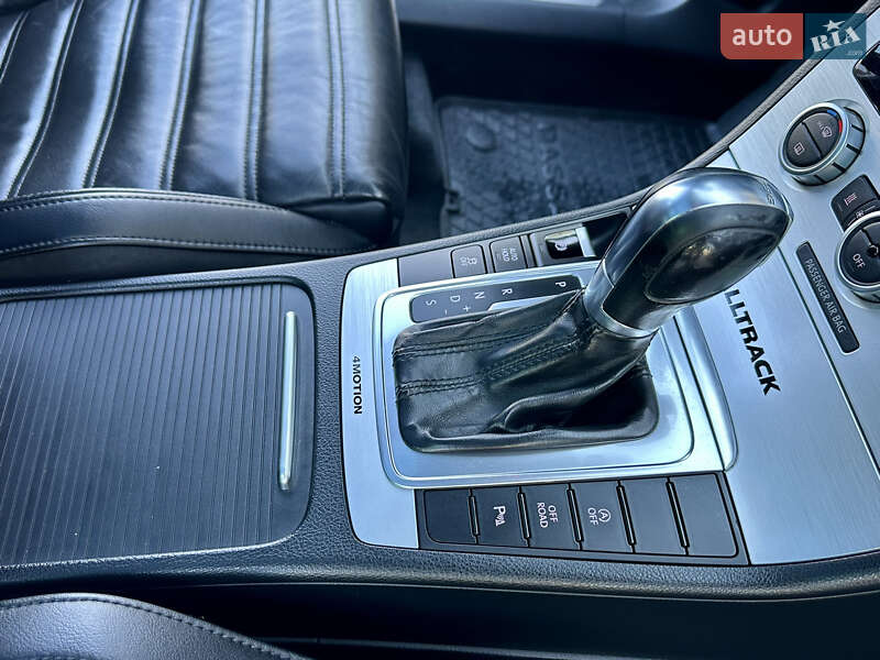 Универсал Volkswagen Passat Alltrack 2013 в Дрогобыче