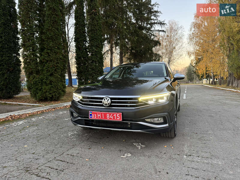 Універсал Volkswagen Passat Alltrack 2019 в Рівному