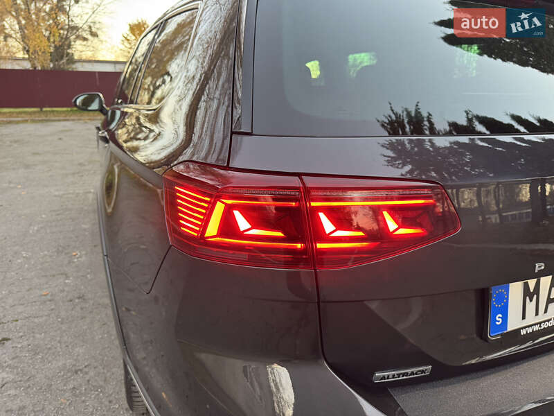 Універсал Volkswagen Passat Alltrack 2019 в Рівному