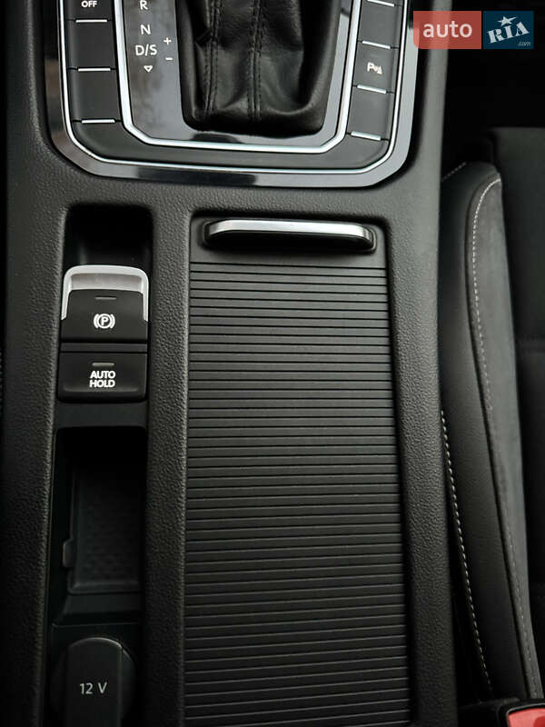 Універсал Volkswagen Passat Alltrack 2019 в Рівному