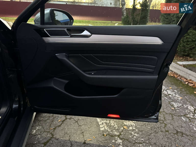 Універсал Volkswagen Passat Alltrack 2019 в Рівному