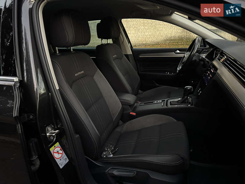 Універсал Volkswagen Passat Alltrack 2019 в Рівному