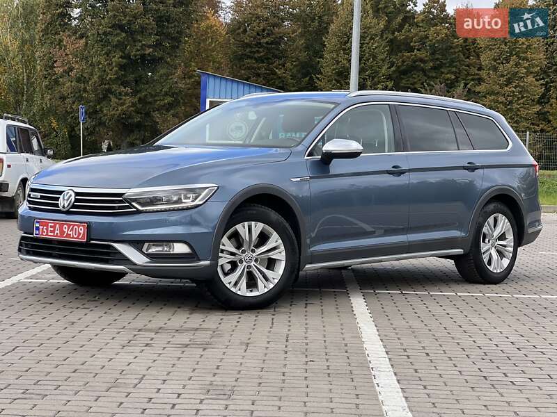 Универсал Volkswagen Passat Alltrack 2017 в Дубно