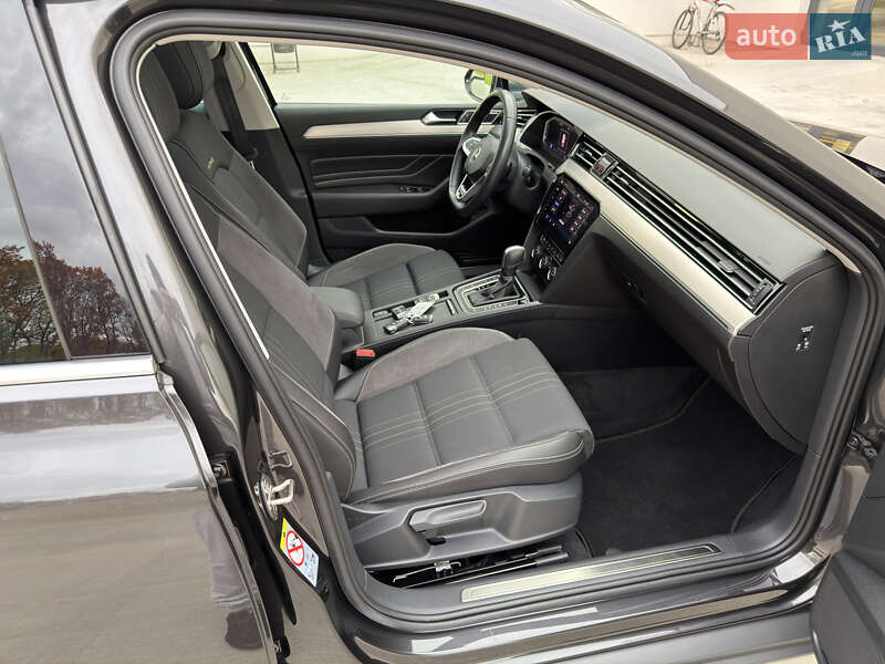 Универсал Volkswagen Passat Alltrack 2020 в Луцке фото 53 Универсал Volkswagen Passat Alltrack 2020 в Луцке