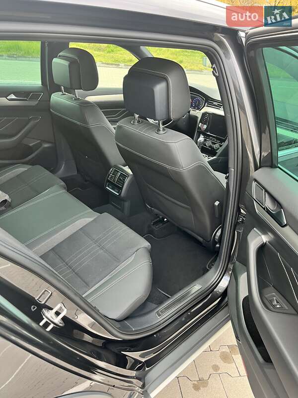 Універсал Volkswagen Passat Alltrack 2019 в Києві
