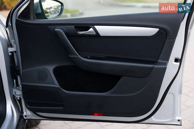 Универсал Volkswagen Passat Alltrack 2014 в Луцке