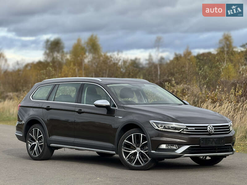 Универсал Volkswagen Passat Alltrack 2018 в Львове