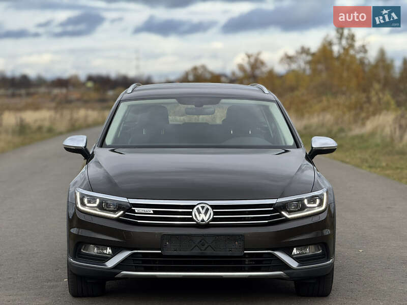 Универсал Volkswagen Passat Alltrack 2018 в Львове