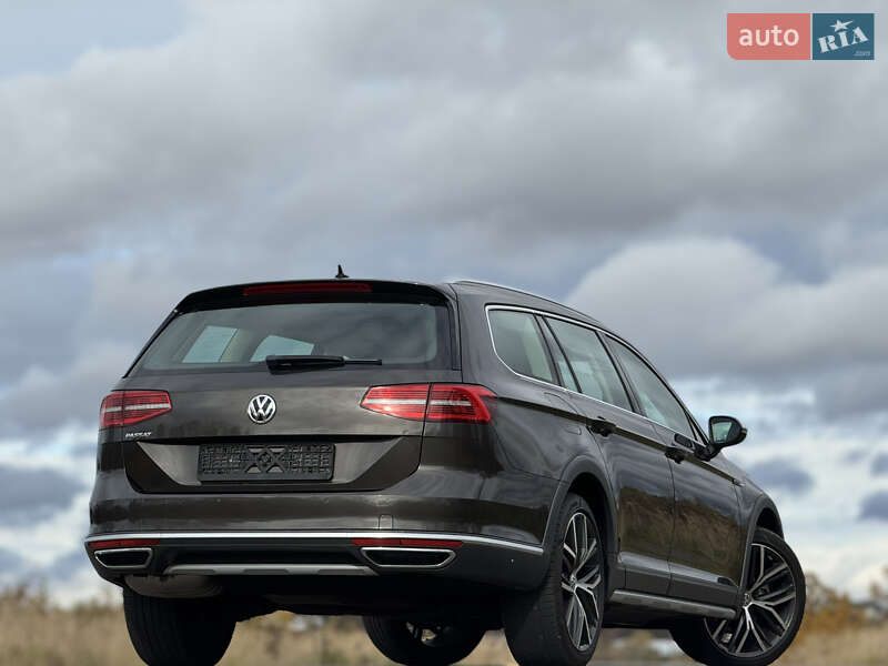 Универсал Volkswagen Passat Alltrack 2018 в Львове
