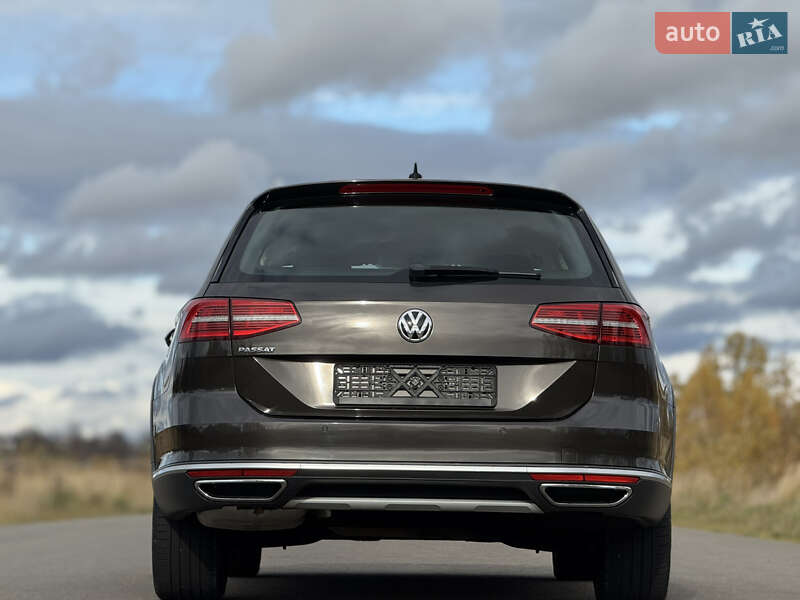 Универсал Volkswagen Passat Alltrack 2018 в Львове