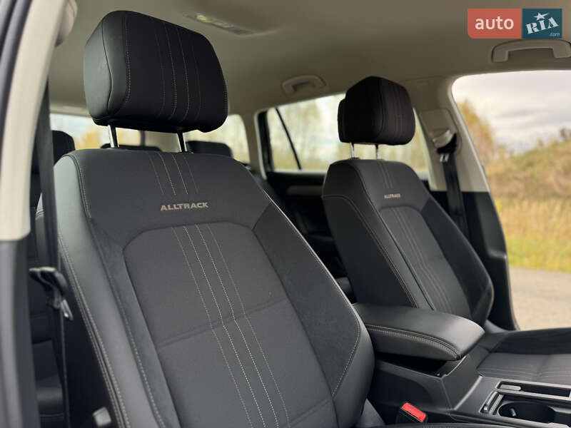 Универсал Volkswagen Passat Alltrack 2018 в Львове