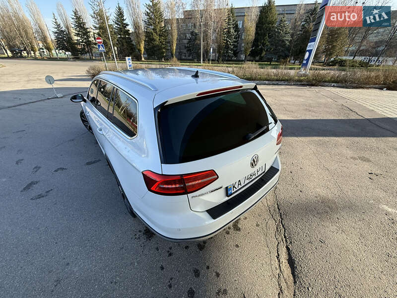 Универсал Volkswagen Passat Alltrack 2016 в Миргороде
