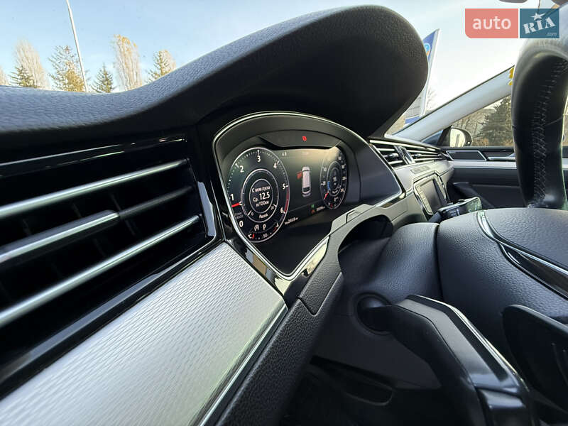 Универсал Volkswagen Passat Alltrack 2016 в Миргороде