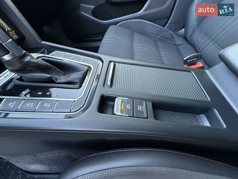 Универсал Volkswagen Passat Alltrack 2016 в Миргороде