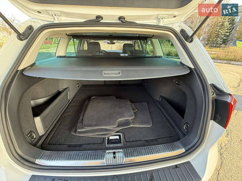 Универсал Volkswagen Passat Alltrack 2016 в Миргороде