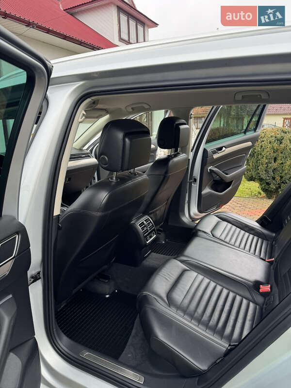 Универсал Volkswagen Passat Alltrack 2015 в Коломые