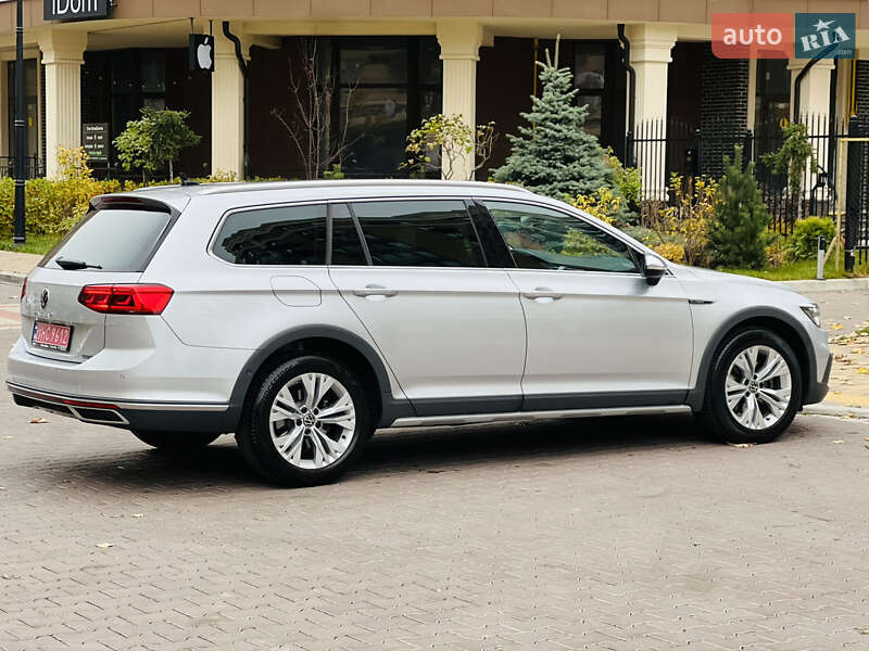 Универсал Volkswagen Passat Alltrack 2020 в Киеве фото 18 Универсал Volkswagen Passat Alltrack 2020 в Киеве
