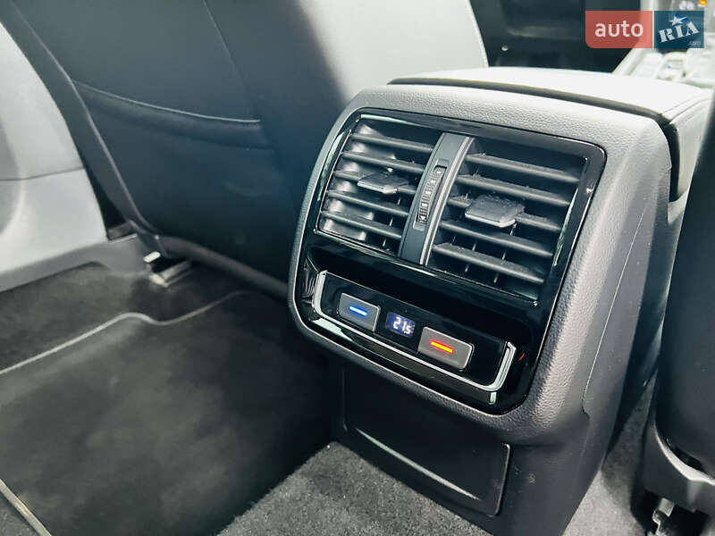 Универсал Volkswagen Passat Alltrack 2020 в Киеве фото 56 Универсал Volkswagen Passat Alltrack 2020 в Киеве