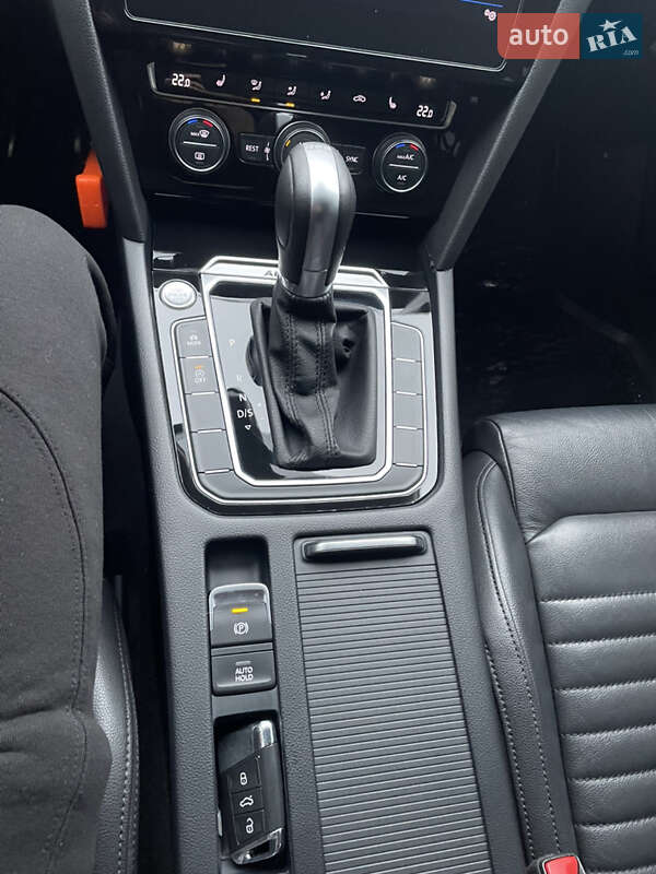 Универсал Volkswagen Passat Alltrack 2018 в Харькове фото 29 Универсал Volkswagen Passat Alltrack 2018 в Харькове