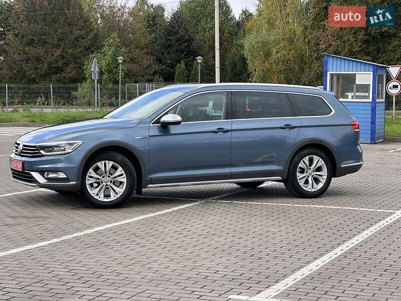 Универсал Volkswagen Passat Alltrack 2017 в Дубно