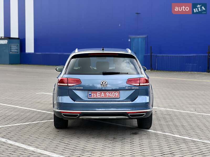 Универсал Volkswagen Passat Alltrack 2017 в Дубно