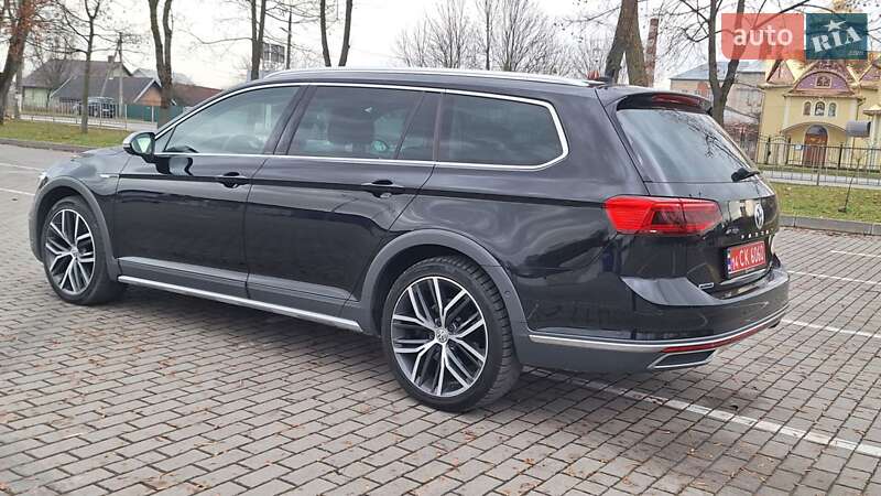 Универсал Volkswagen Passat Alltrack 2020 в Коломые