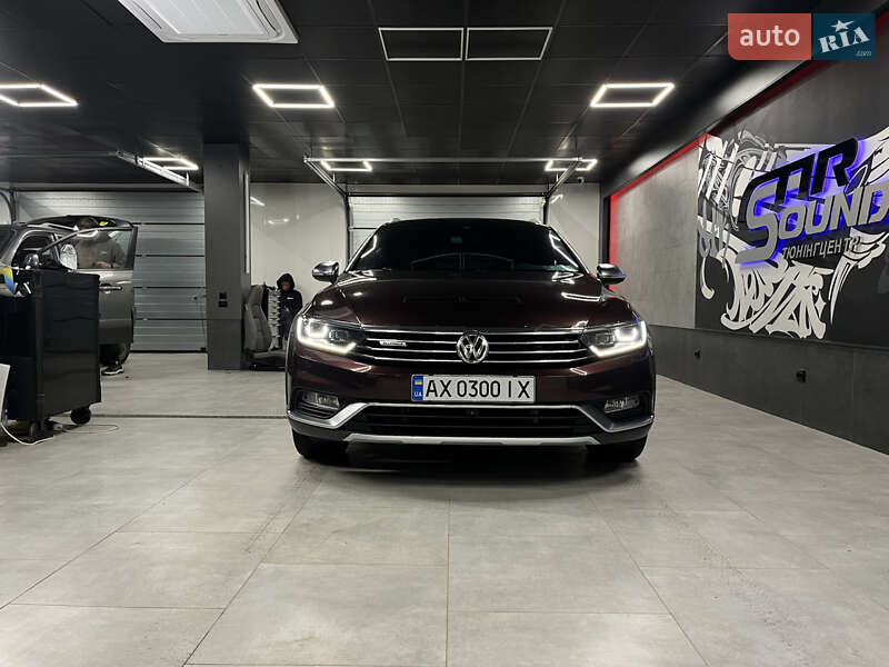 Универсал Volkswagen Passat Alltrack 2018 в Харькове фото Универсал Volkswagen Passat Alltrack 2018 в Харькове